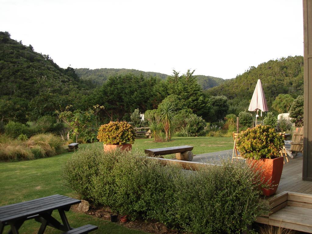 Piha Beachstay Accommodation Exterior photo